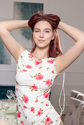 Leya Desantis Romanian Beauty Looks Good Enough To Eat In High Heels And A Thigh-skimming Dress