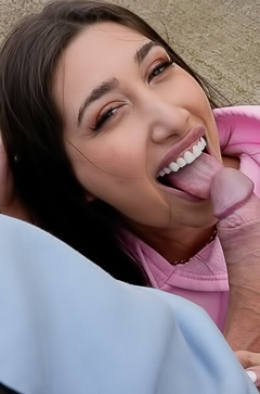 Giulia Napolitanos Playful Ride: Twerking, Tease, And Dirty Talk