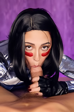 Selena Ivy As Alita
